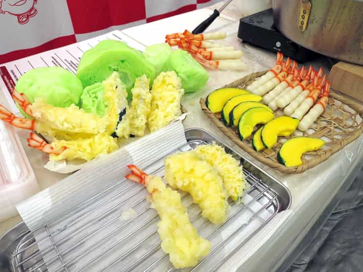 Kyoto: Replica food making experience - The first lesson: wax, height, and texture