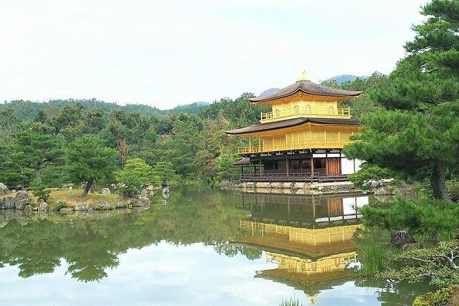 Kyoto Samurai and Geisha Town Private Walking Tour - Gion, where geisha traditions remain visible