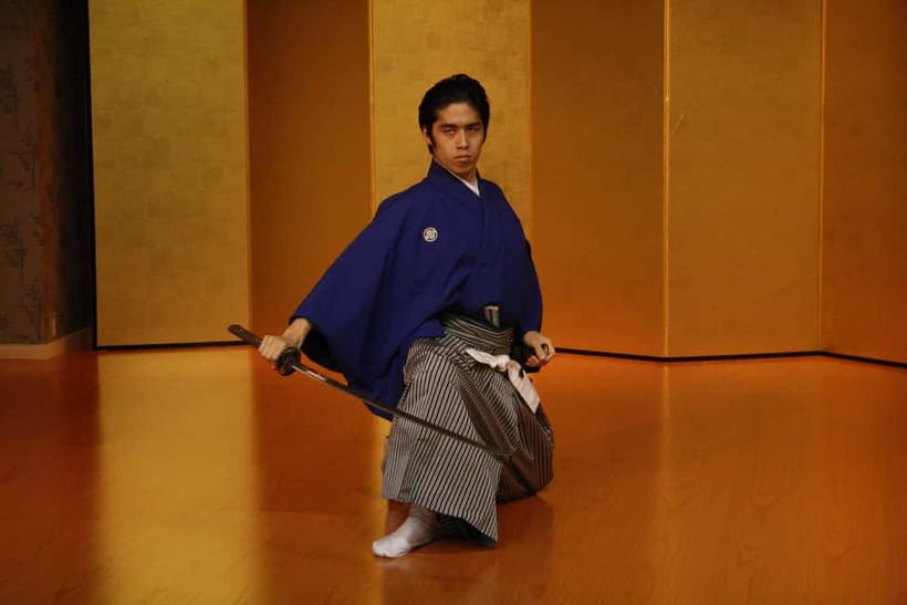 Kyoto: Samurai Kenbu Traditional Sword Dancing Show - What Kenbu reveals about the samurai