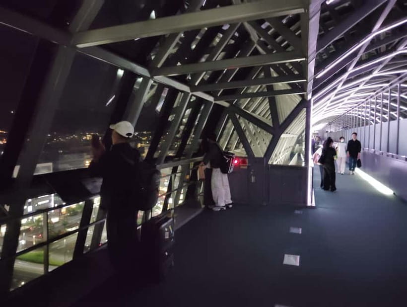 Kyoto: Station and Tower Night Tour with Light Show - Meeting point and timing advice