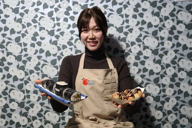Kyoto Sushi & Takoyaki Cooking Class near Gion and Kiyomizu-dera! - Cooking in a Higashiyama machiya