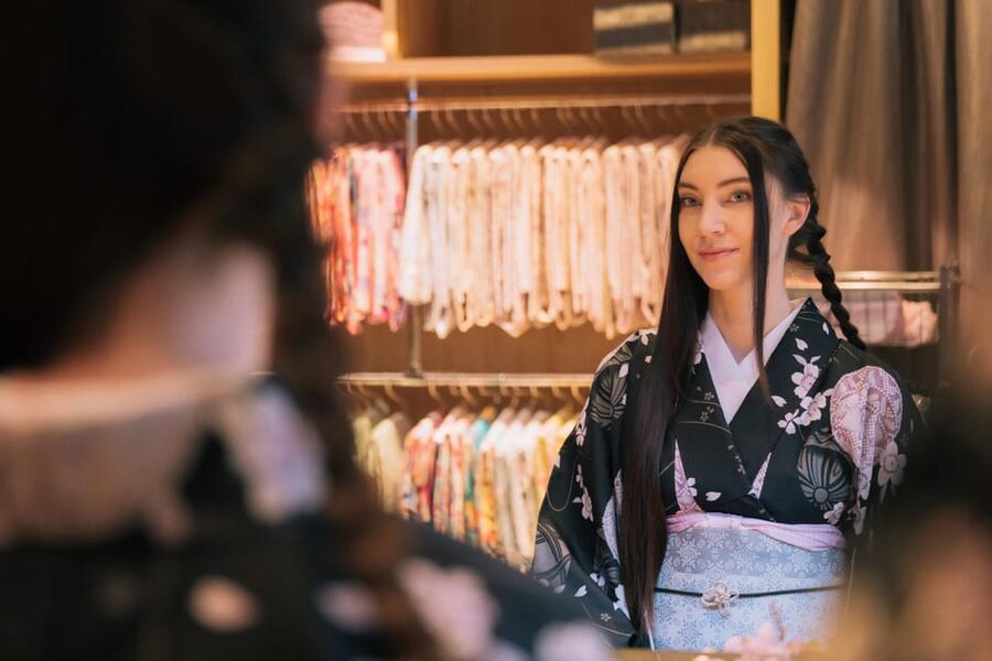 Kyoto: Tea Ceremony with Kimono and Photoshoot - Entering the tea room in traditional dress