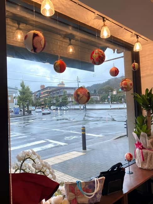 Kyoto: Traditional Kimono Fabric Handicrafts Workshop - Tea, Matcha, and Traditional Sweets