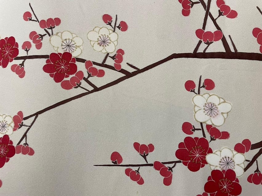 Kyoto: Traditional Yuzen Dyeing Experience - Key points at a glance