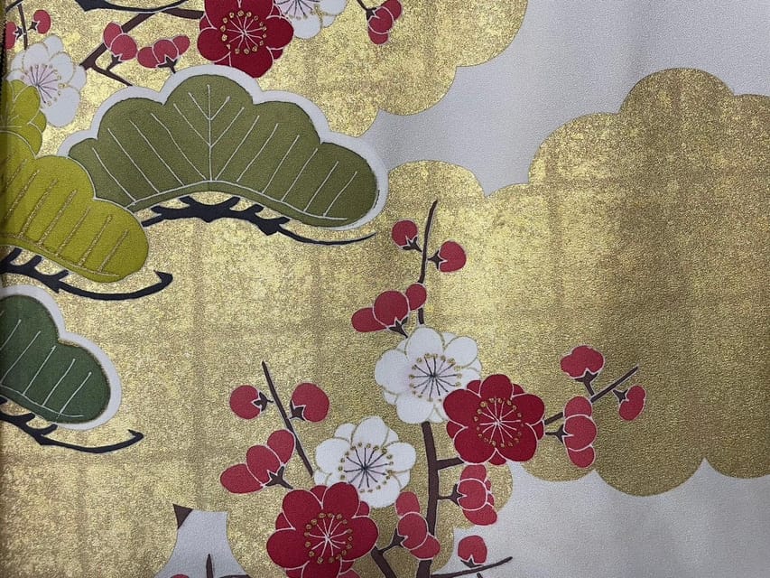 Kyoto: Traditional Yuzen Dyeing Experience - Entering a Kyoto artisan’s machiya