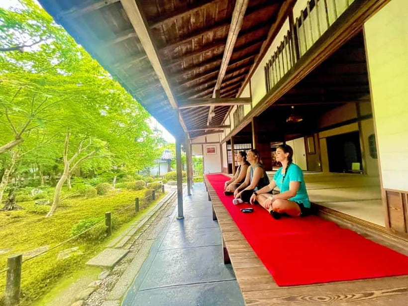 Kyoto : True Kyoto Avoid the crowds E-Bike Tour - Maki’s role in shaping the experience