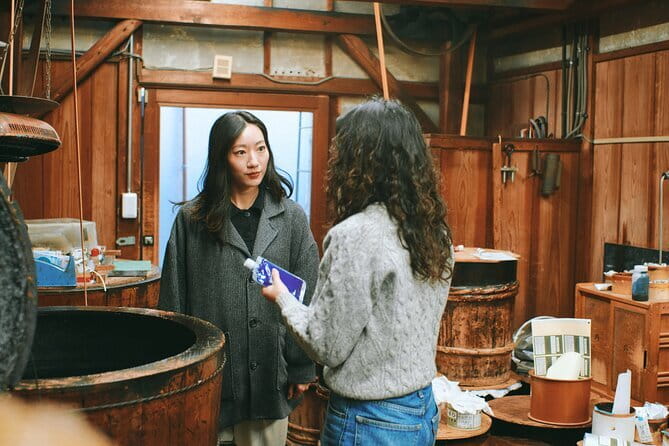 Kyoto Urushi Lacquer Factory Tour and Chopstick Making Experience - Practical details that can affect your visit