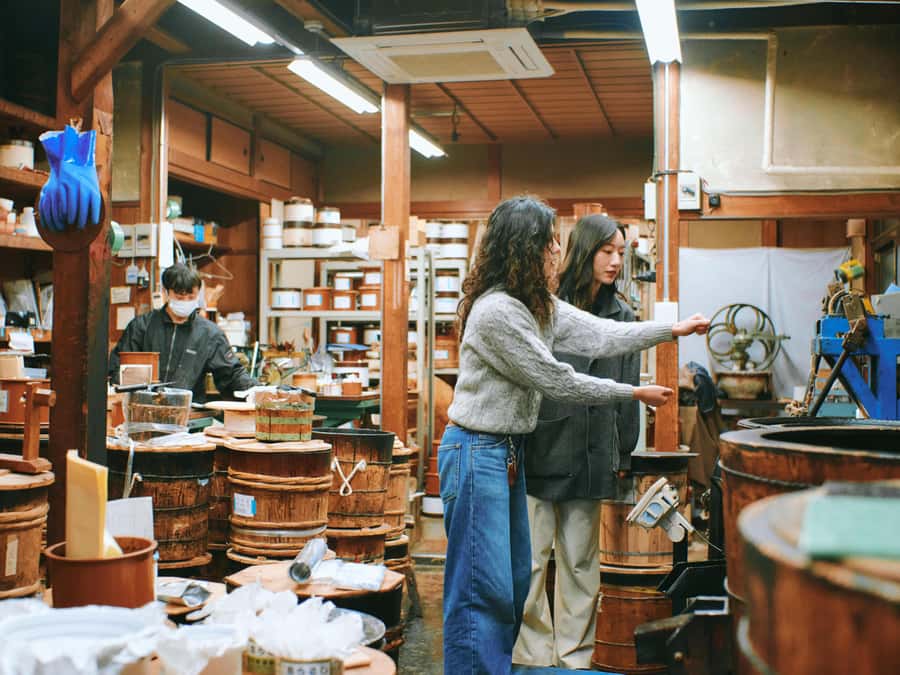 Kyoto: Urushi Lacquer Factory Tour with Chopstick Workshop - The 30-minute factory tour