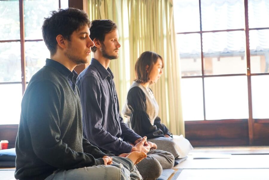Kyoto: Zen Meditation and Garden Tour at a Temple with Lunch - Who will get the most from this experience