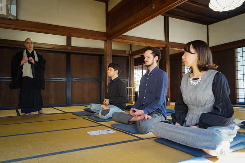 Kyoto: Zen Meditation and Garden Tour at a Temple with Lunch - Kōmyō-in Garden: learning to look before you meditate