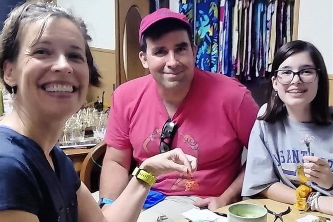 Let's make Japanese accessories with Mizuhiki - Why Mizuhiki makes a fine Kyoto souvenir