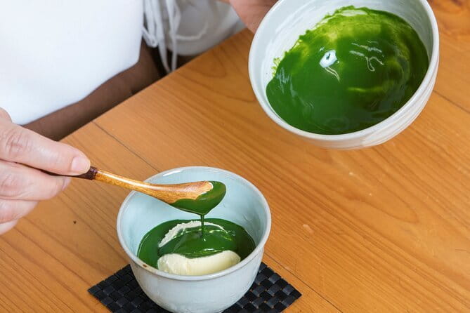 Matcha Grinding Experience and Walking Tour in Uji Kyoto - Key points at a glance