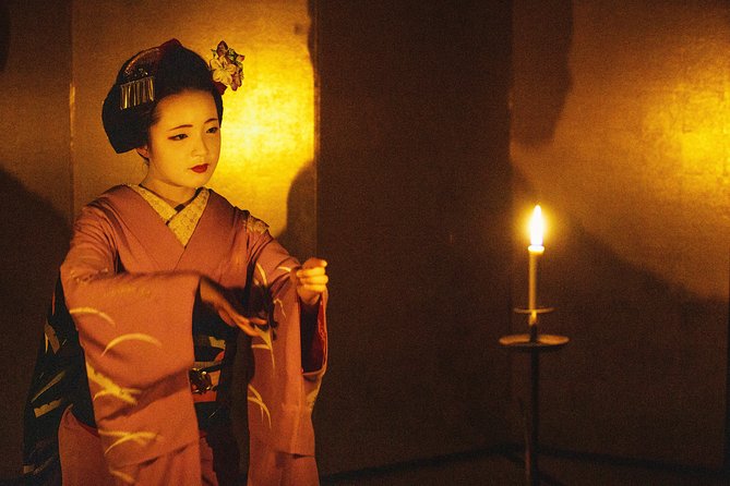 Mesmerizing Dinner with Maiko & Geisha - The first course: a seasonal kaiseki dinner