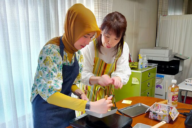 Near Fushimiinari: Kyoto Home Cooking Class & Supermarket tour - Starting with dashi, the base of Japanese home cooking