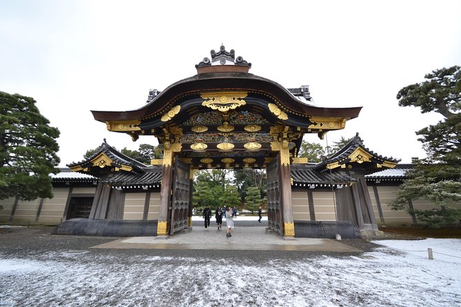 Nijo Castle and Imperial Palace Visit with Guide - Inside Nijo Castle: where the shogun’s power becomes visible