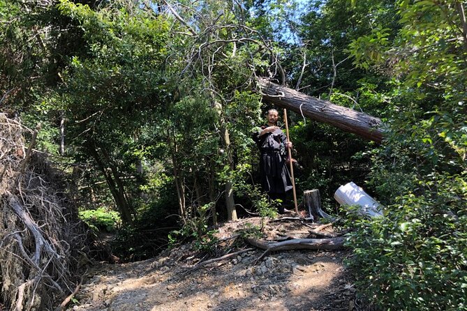 Ninja Trekking half-day tour at Mt.Daimonji Kyoto - Descending toward Ginkakuji