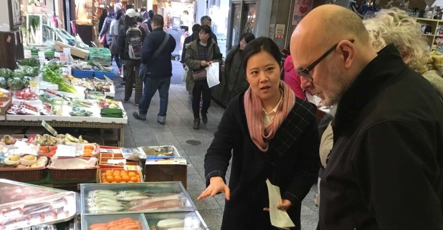 Nishiki Market Food Tour with Cooking Class - Choosing Your Donburi Bowl