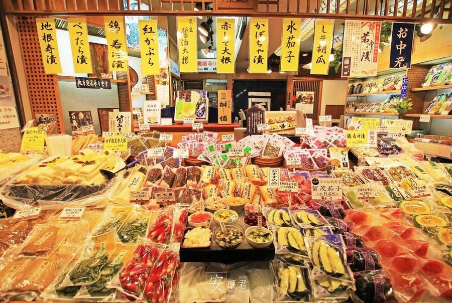 One Day Private Customized Self-Guided Tour in Kyoto - Arashiyama: bamboo, river views, and a tight clock