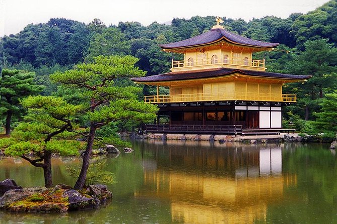 One-Day Tour of Kyoto's Highlights from Osaka/Kyoto - Heat, hills, and the real walking demands