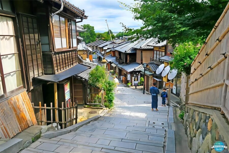 Osaka: Kyoto Highlights Tour and Pottery Workshop Experience - Who should book this day?