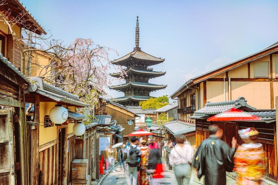 Osaka: Kyoto Highlights Tour and Pottery Workshop Experience - Is $116 a fair price?