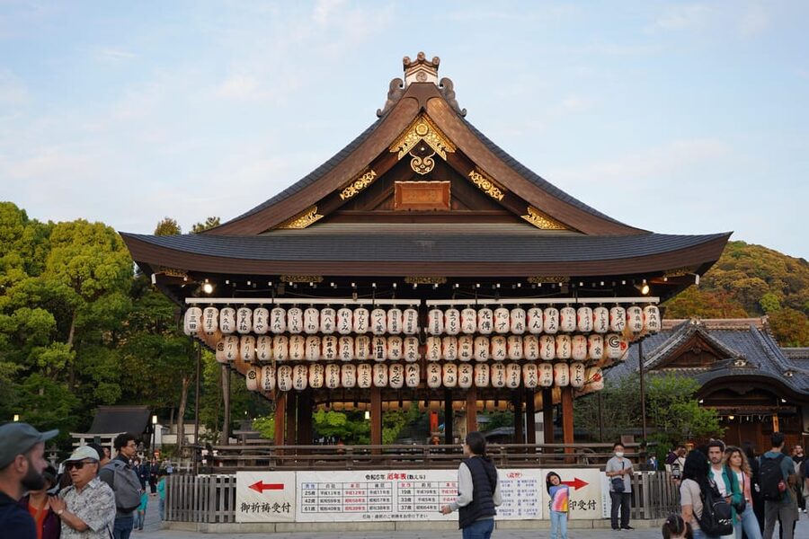 Osaka/Kyoto/Nara: Custom Tour with English-Speaking Guide - Starting in Nara Park With Deer and Open Space
