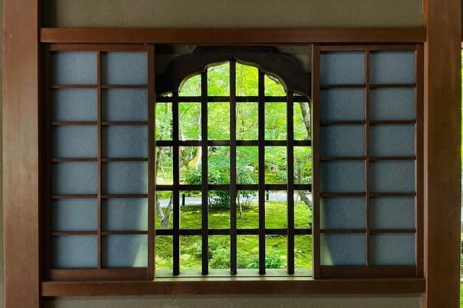 Pedal Adventure Kyoto E-Bike tour : True Kyoto Avoid the crowds - Passing through Heian Shrine’s giant torii