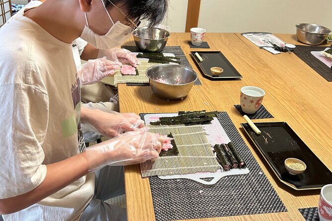 Private Art Sushi Roll Class in Kyoto - Wearing a kimono on tatami