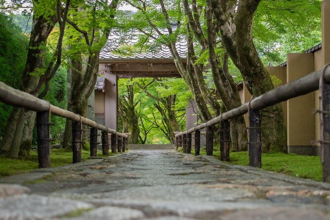 Private car tour Let's uncover secrets of majestic Kyoto history - Adashino Nembutsu-ji and Otagi Nenbutsu-ji