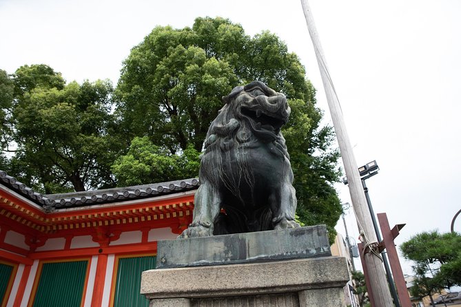Private City Kickstart Tour: Kyoto - Starting at Shijo Bridge