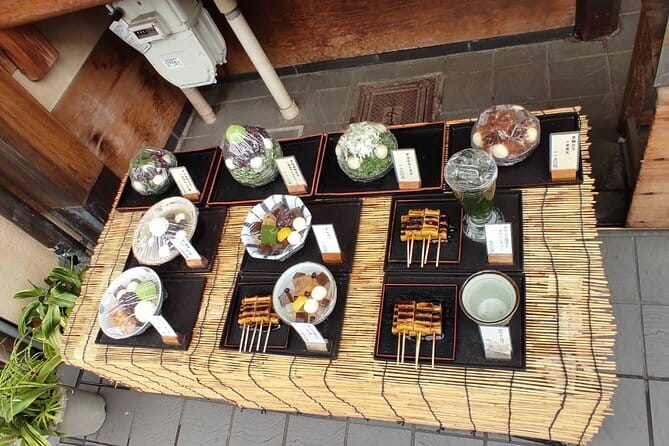 Private Customized Walking Tour in Kyoto - Kinkakuji and its bright reflection