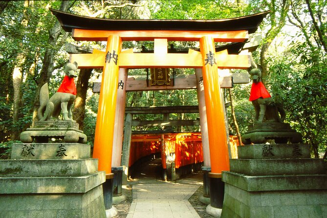 Private eBike Tour Exploring Fushimi with Torii Red Gate Ride - Sanjusangen-do gives the tour its strongest indoor visit