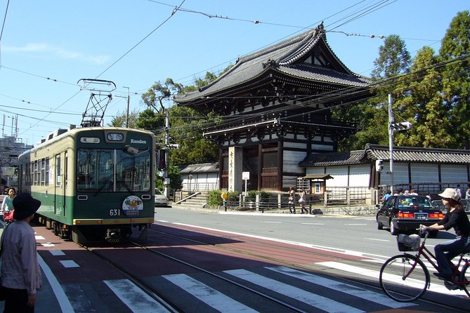 Private Highlights of Kyoto Tour - Walking, Weather, Lunch, and Group Size