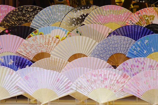 Private Kyoto Family Tour with a Local – 100% Personalized - Nishiki Market for curious eaters