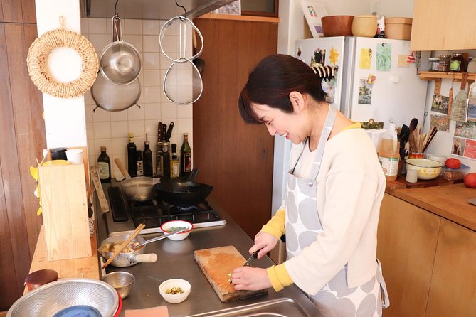 Private Kyoto Market Tour and Authentic Cooking Class with Aki - What makes Demachiyanagi Shoutengai worthwhile