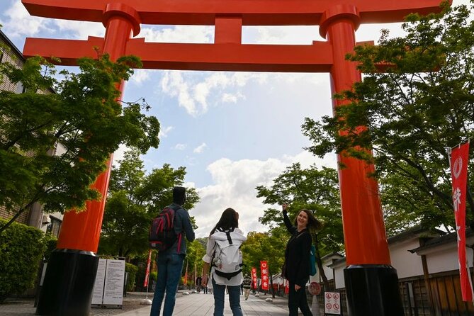 Private Kyoto Tour with a Local, Highlights & Hidden Gems, Personalised - Maruyama Park and Kyoto’s changing seasons