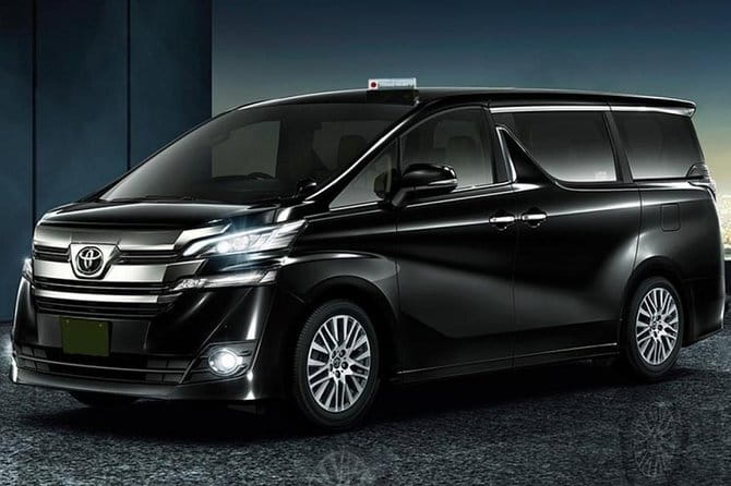 Private Transfer by Sedan from Itami Airport ITM to Kyoto City - A quiet ride, not a guided Kyoto introduction