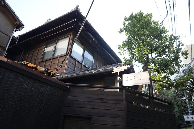Private Walking Tour: The Little Kyoto of Tokyo, Kagurazaka - What the private format adds