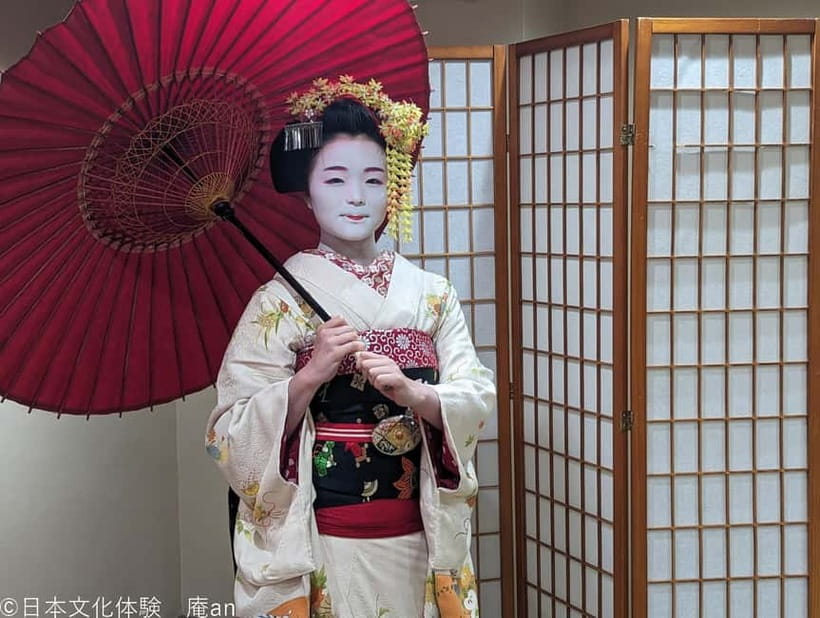 Simple Plan with Maiko - Meeting a Maiko near Gojo Station
