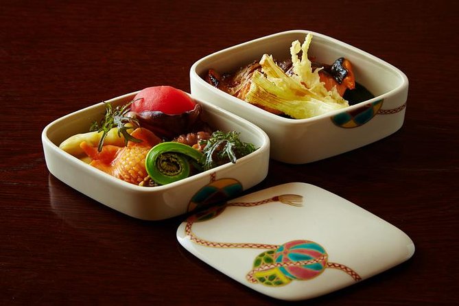 Small-Group Dinner Experience in Kyoto with Maiko and Geisha - Why this Kyoto dinner feels different