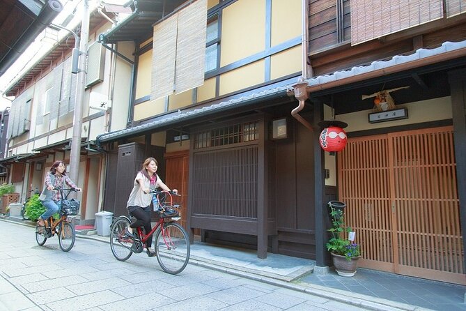Start from Kyoto Station: Early Morning E-Bike Tour with Kyotoite - Meeting near Kyoto Station before the city wakes