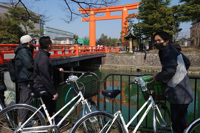 Start from Kyoto Station: Early Morning E-Bike Tour with Kyotoite - Returning beside the Kamogawa River