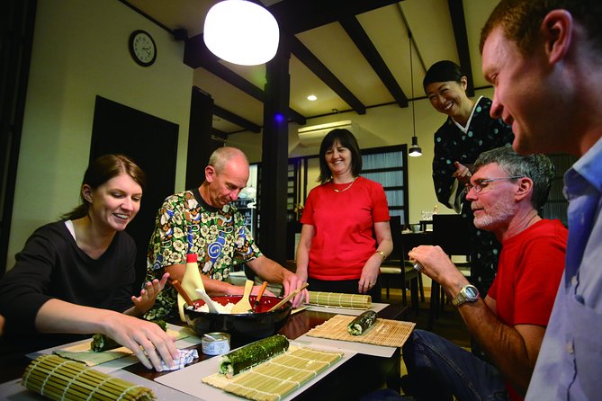 Sushi - Authentic Japanese Cooking Class - the best souvenir from Kyoto! - Making sushi without guessing