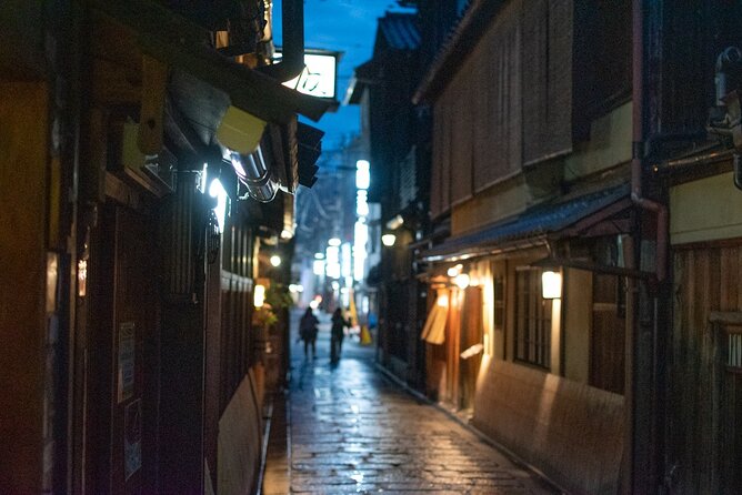 Takashi's local food adventure through Gion Kyoto tips of Ramen - Lantern-Lit Lanes Along the Canal