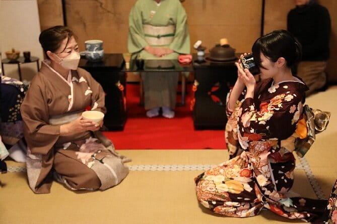 Tea Ceremony in 150 Years Old Townhouse with Tables and Chairs - Who should book this Kyoto tea experience?