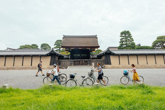 The Beauty of Kyoto by Bike: Private Tour - Gion and the Shirakawa River