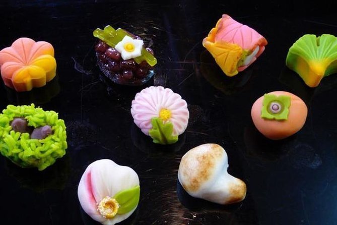Traditional Tea Ceremony in Kyoto - The seating question: benches instead of tatami
