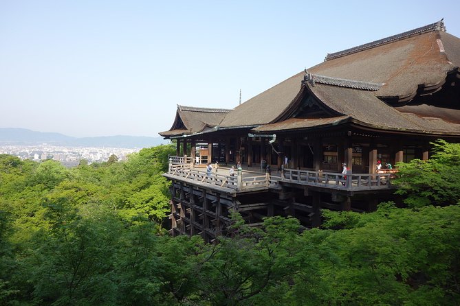 TREASURES of Kyoto: Fushimi Inari, Kiyomizu Temple, and more! - Should you book Kyoto Fun’s early morning tour?