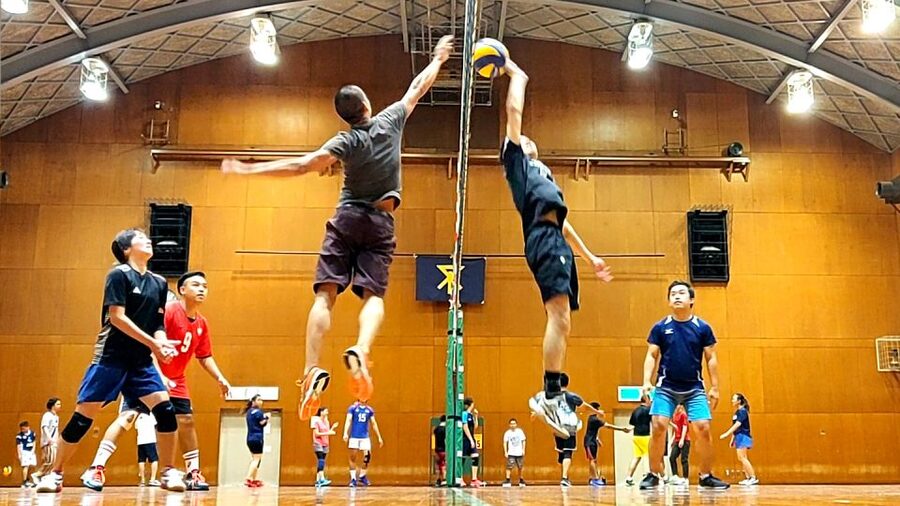 Volleyball in Osaka, Kobe & Kyoto with locals! - What to pack for the gym